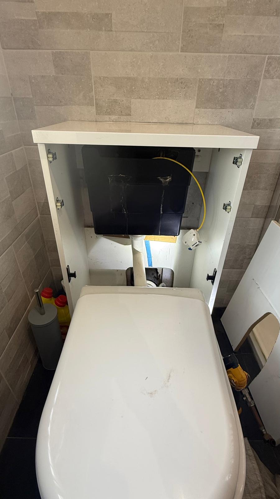 New toilet cistern working after replacement by a local Walsall plumber
